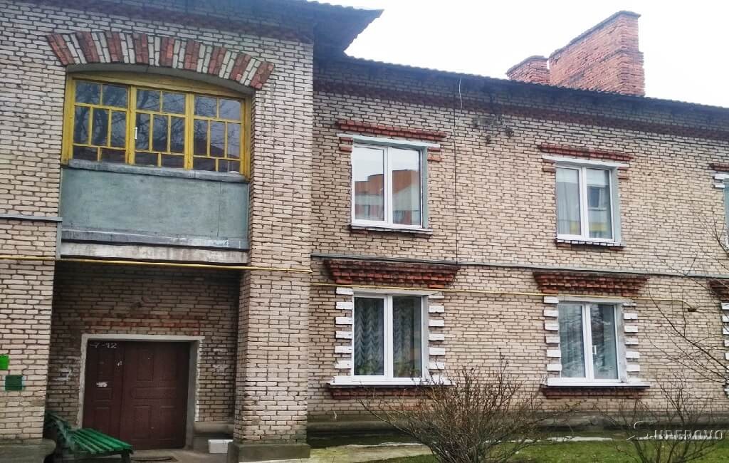 Продам 3-комнатную квартиру в Барановичах в военном городке